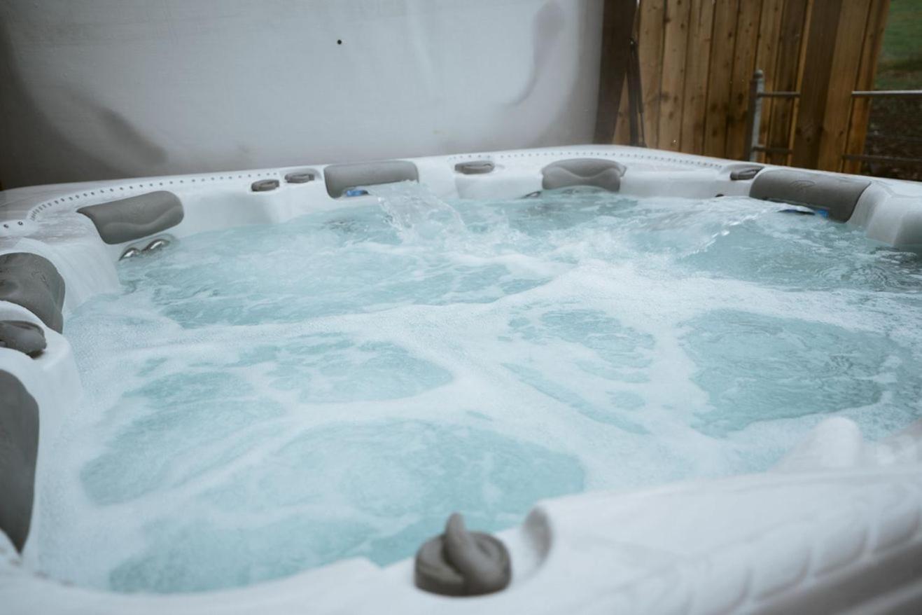The Byre At Conker Tree Cottages Saintfield Extérieur photo